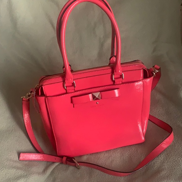kate spade Handbags - Kate Spade patent leather pink bag